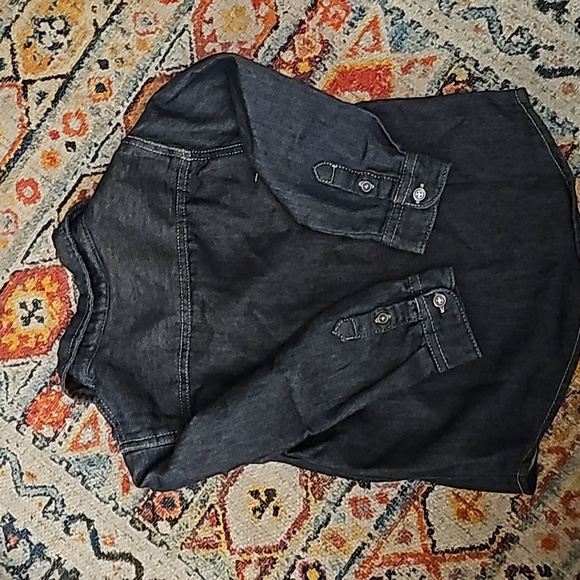 denim button-up long sleeve size 4t layering shirt/jacket for kids casual look - Picture 4 of 4